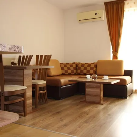 Allia Apartment